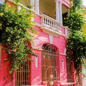 Casa Rosa - Alma Santa Marta (Magdalena)
